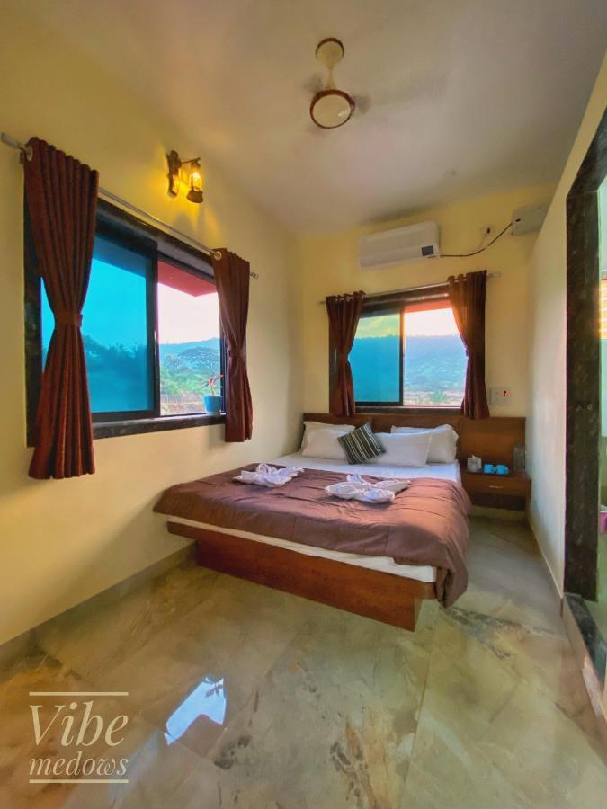 Vibe Meadows Villa With Private Swimming Pool Near Kashid Beach Eksteriør bilde